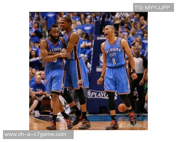 俄城三少威少杜兰特哈登成NBA得分榜前三名引发热议